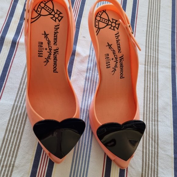 Vivienne Westwood x Melissa peep toe heart pumps - Picture 2 of 6